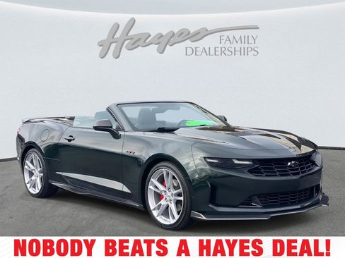 Used 2020 Chevrolet Camaro LT image 1