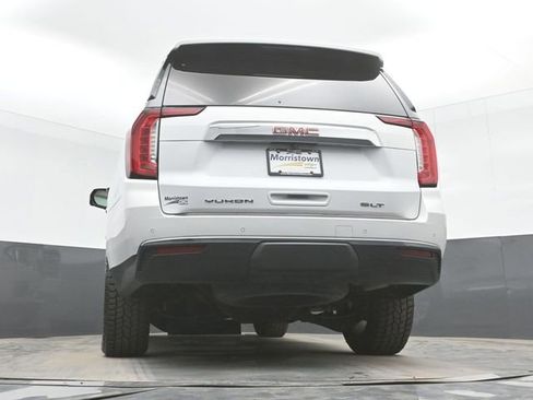 Used 2022 GMC Yukon SLT w/ SLT Premium Package image 51