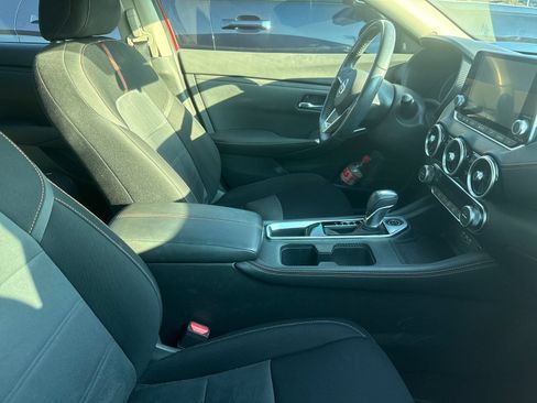 Used 2022 Nissan Sentra SR FWD image 8
