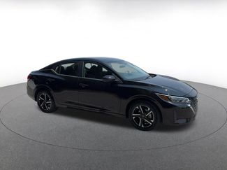 Used 2025 Nissan Sentra SV FWD video 2