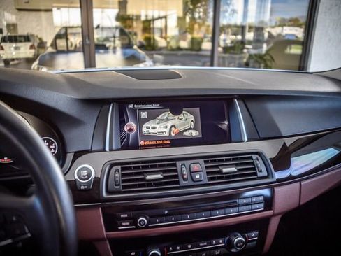 Used 2015 BMW 535i Sedan image 25