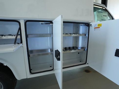 New 2026 Ford E-350 and Econoline 350 Super Duty w/ Power Equipment Group image 17