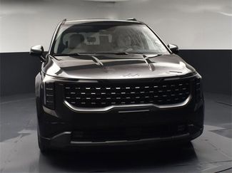 Certified 2025 Kia Carnival SX Prestige video 3