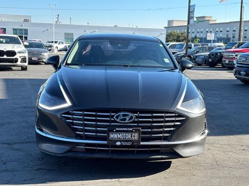 Used 2020 Hyundai Sonata Blue FWD image 2