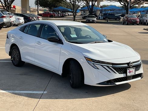New 2026 Nissan Sentra SV image 4