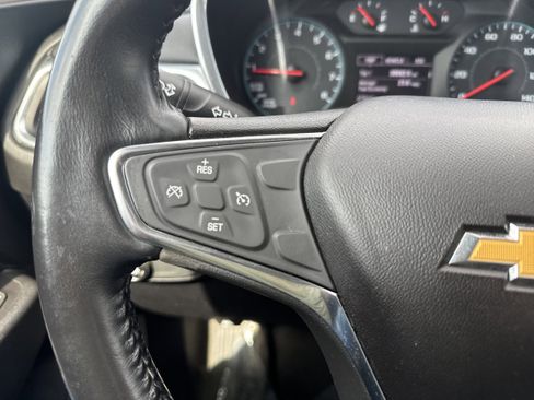 Used 2018 Chevrolet Equinox LT AWD/4WD image 24