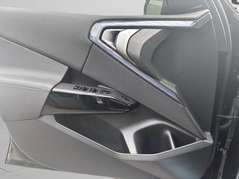 Used 2026 BMW X3 xDrive30 w/ M Sport Package image 18