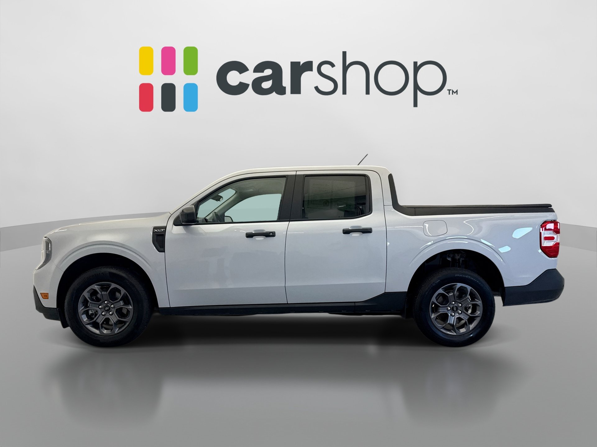Used 2025 Ford Maverick XLT w/ XLT Luxury Package FWD image 2