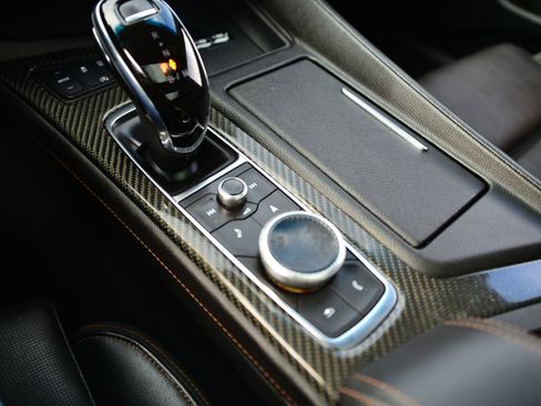 Used 2021 Cadillac CT5 V w/ Premium Package image 16