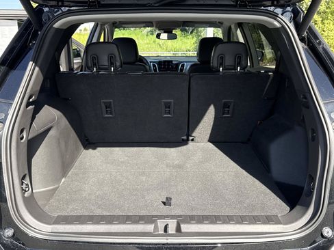 Used 2019 Chevrolet Equinox Premier FWD image 32