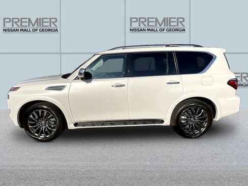 Certified 2024 Nissan Armada Platinum w/ Captain's Chairs Package RWD image 4