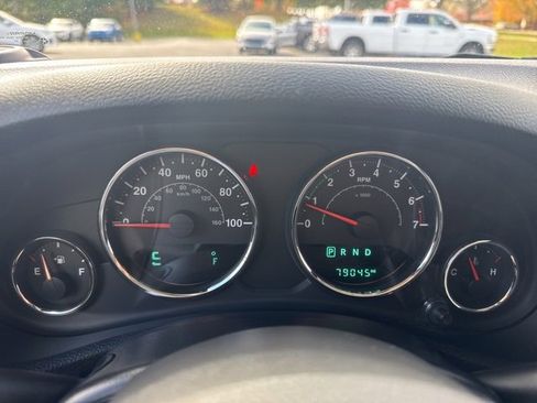 Certified 2016 Jeep Wrangler Unlimited Sahara w/ Connectivity Group image 16