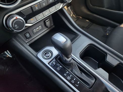 Used 2024 Nissan Sentra SV image 21