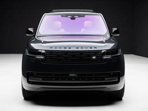 Used 2023 Land Rover Range Rover SE AWD/4WD image 7