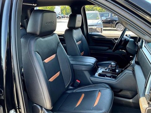 Used 2023 GMC Sierra 1500 AT4 w/ AT4 Preferred Package image 30