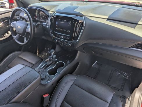 Used 2023 Chevrolet Traverse High Country AWD/4WD image 10