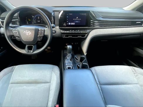 Used 2026 Toyota Camry LE w/ Convenience Package FWD image 15