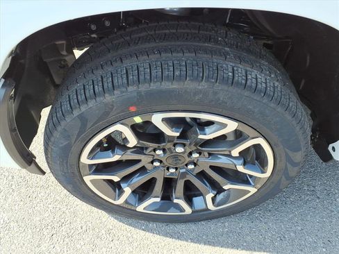 New 2026 RAM 1500 Limited image 10