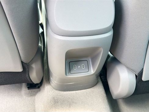 New 2026 Hyundai Elantra SE FWD image 24