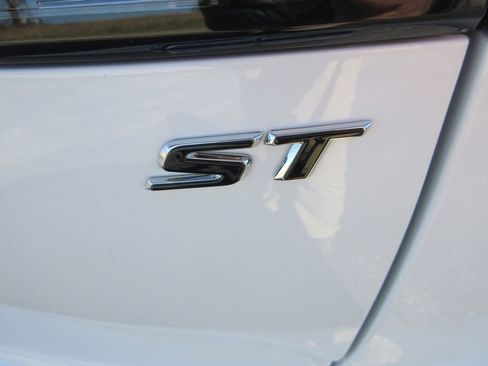 Certified 2021 Buick Envision Preferred w/ Sport Touring Package image 10