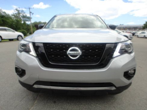 Used 2020 Nissan Pathfinder SV w/ Rock Creek Edition AWD/4WD image 2