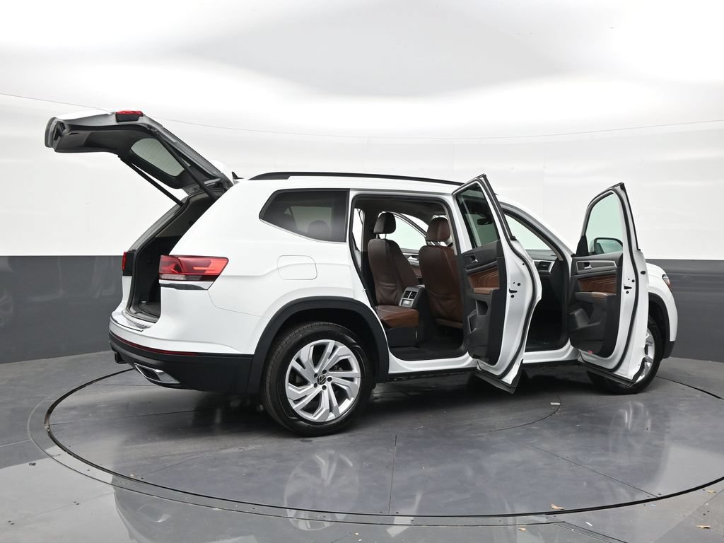 Used 2023 Volkswagen Atlas SE w/ Panoramic Sunroof Package FWD image 28