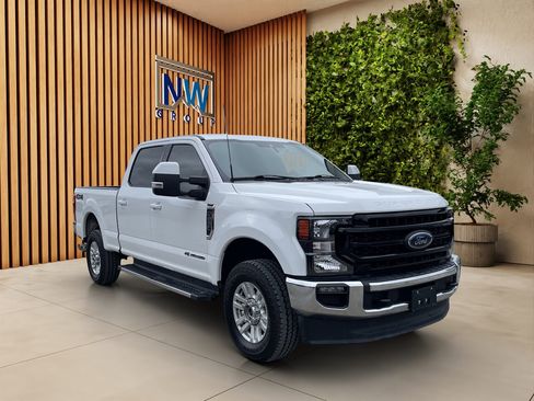 Used 2020 Ford F250 Lariat w/ Lariat Value Package AWD/4WD image 1