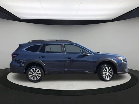 New 2025 Subaru Outback Premium image 8
