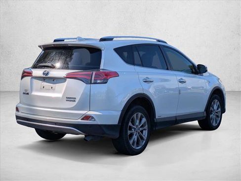 Used 2016 Toyota RAV4 Limited w/ Advanced Technology Package image 5