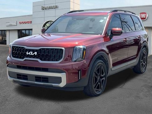 Used 2023 Kia Telluride EX X-Line AWD/4WD image 3