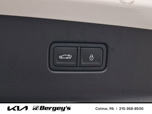 Used 2026 Genesis GV70 2.5T AWD/4WD image 32