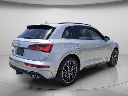 Used 2023 Audi SQ5 Prestige w/ Prestige Package AWD/4WD image 8