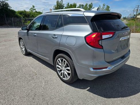 Used 2023 GMC Terrain Denali w/ Denali Premium Package AWD/4WD image 6
