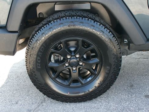 Used 2008 Jeep Wrangler Rubicon w/ Dual Top Group image 11