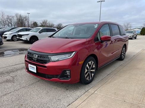 New 2026 Honda Odyssey EX-L image 2