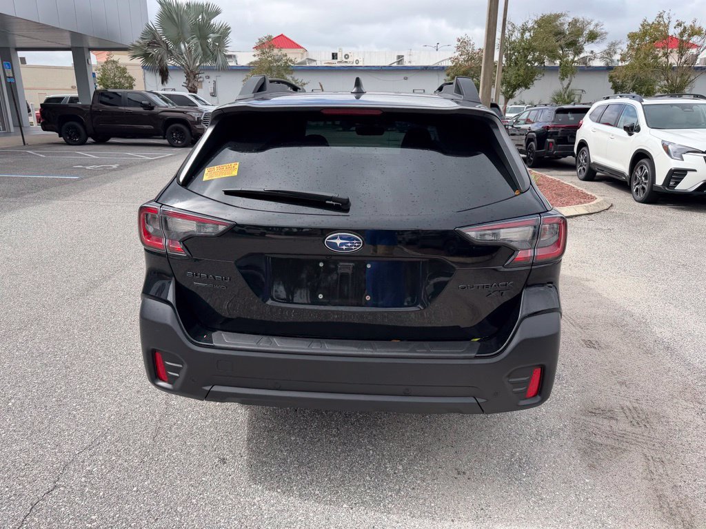Used 2021 Subaru Outback Onyx Edition XT w/ Popular Package #2 AWD/4WD image 5