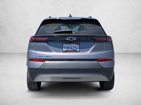 Used 2023 Chevrolet Bolt EUV Premier FWD image 6