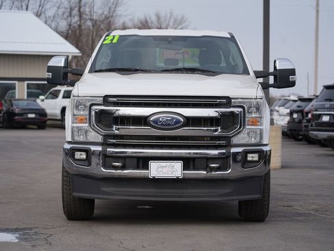 Used 2021 Ford F250 XLT w/ XLT Premium Package image 8