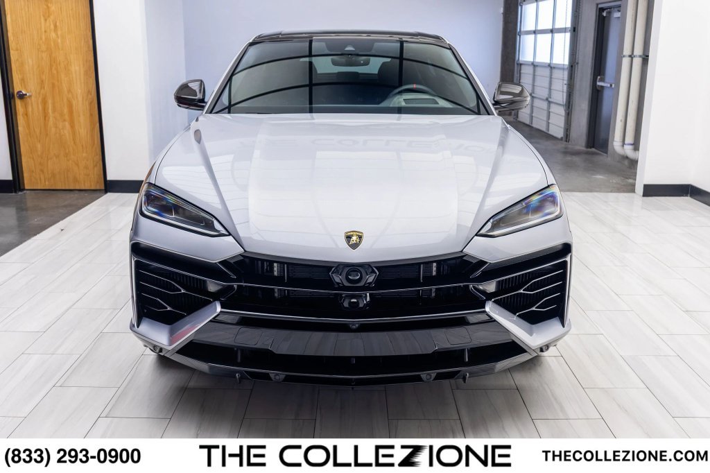 Used 2026 Lamborghini Urus SE AWD/4WD image 7