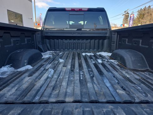 Used 2024 GMC Sierra 2500 Denali w/ Denali Reserve Package image 7