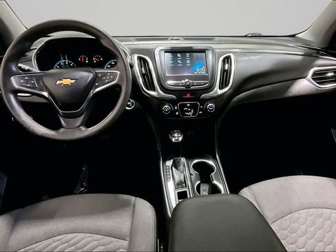 Used 2018 Chevrolet Equinox LT AWD/4WD image 7