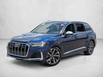 Used 2021 Audi SQ7 Premium Plus w/ Driver Assistance Package