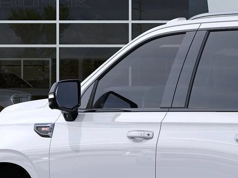 New 2026 GMC Yukon AT4 Ultimate AWD/4WD image 12