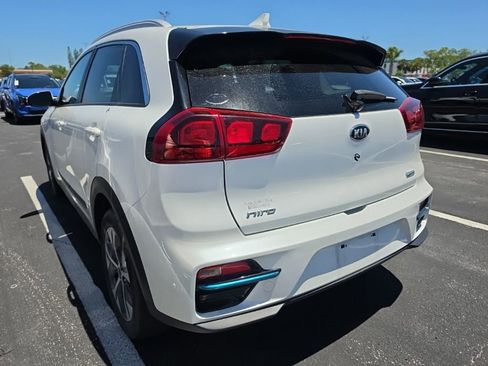 Used 2019 Kia Niro EX FWD image 7