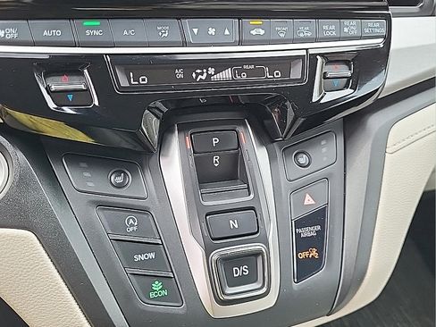 Used 2025 Honda Odyssey EX-L image 25