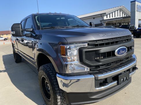 Used 2022 Ford F350 XL w/ Power Equipment Group image 3