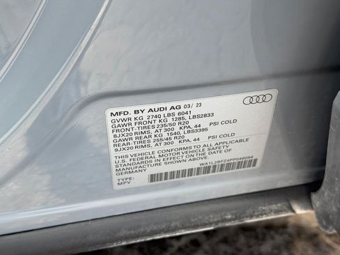 Used 2023 Audi Q4 e-tron Premium Plus w/ Premium Plus AWD/4WD image 24