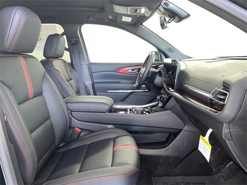 New 2026 Chevrolet Traverse RS image 23