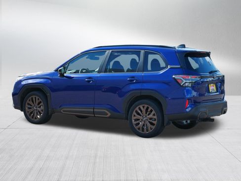 Used 2025 Subaru Forester Sport AWD/4WD image 5