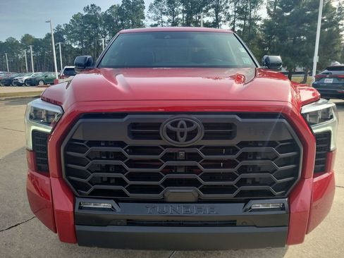 Used 2025 Toyota Tundra Limited image 10